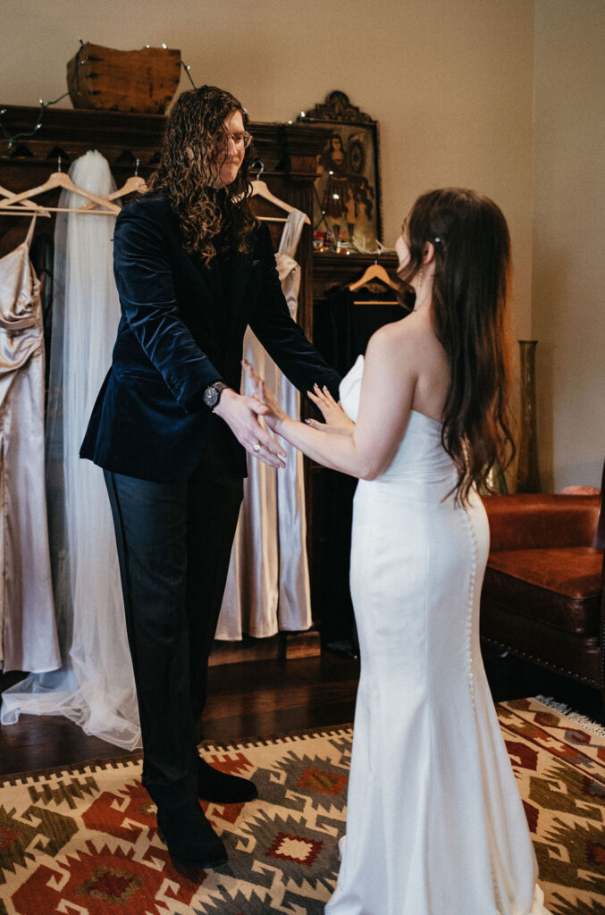 A first look at a wedding in Houston