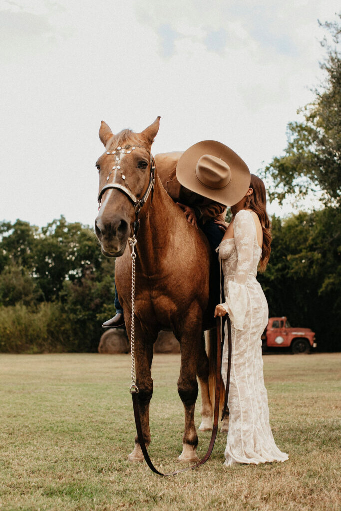 A horseback engagement session is captured by a Houston engagement photographer 
